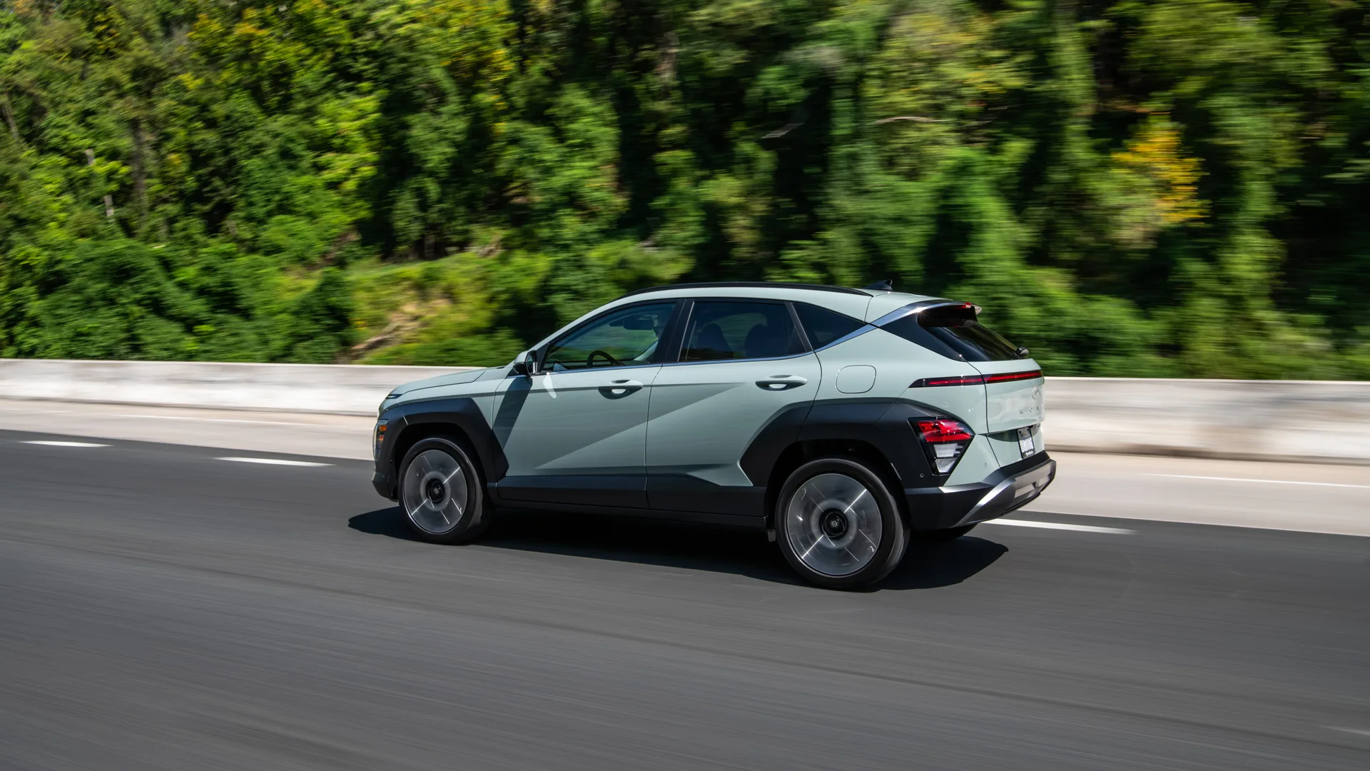 Hyundai Kona Base