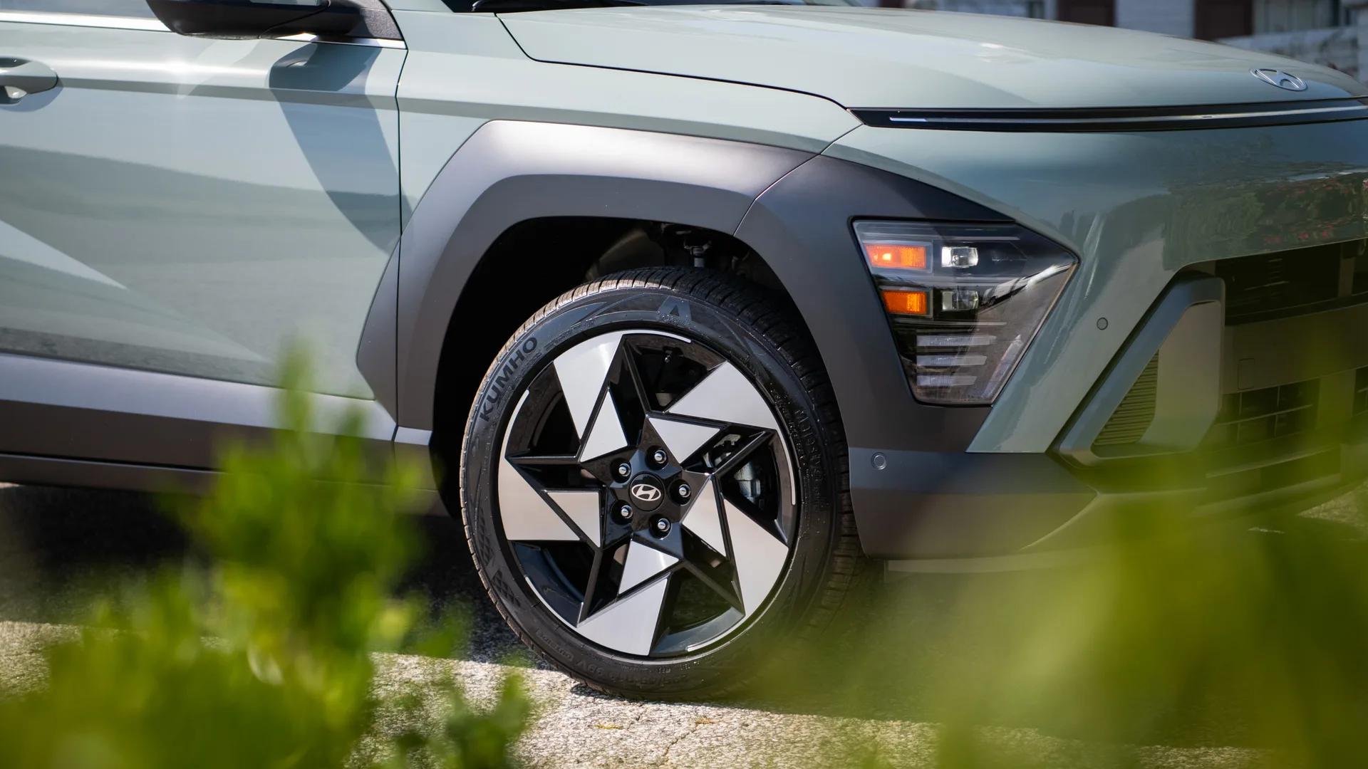 Hyundai Kona Base