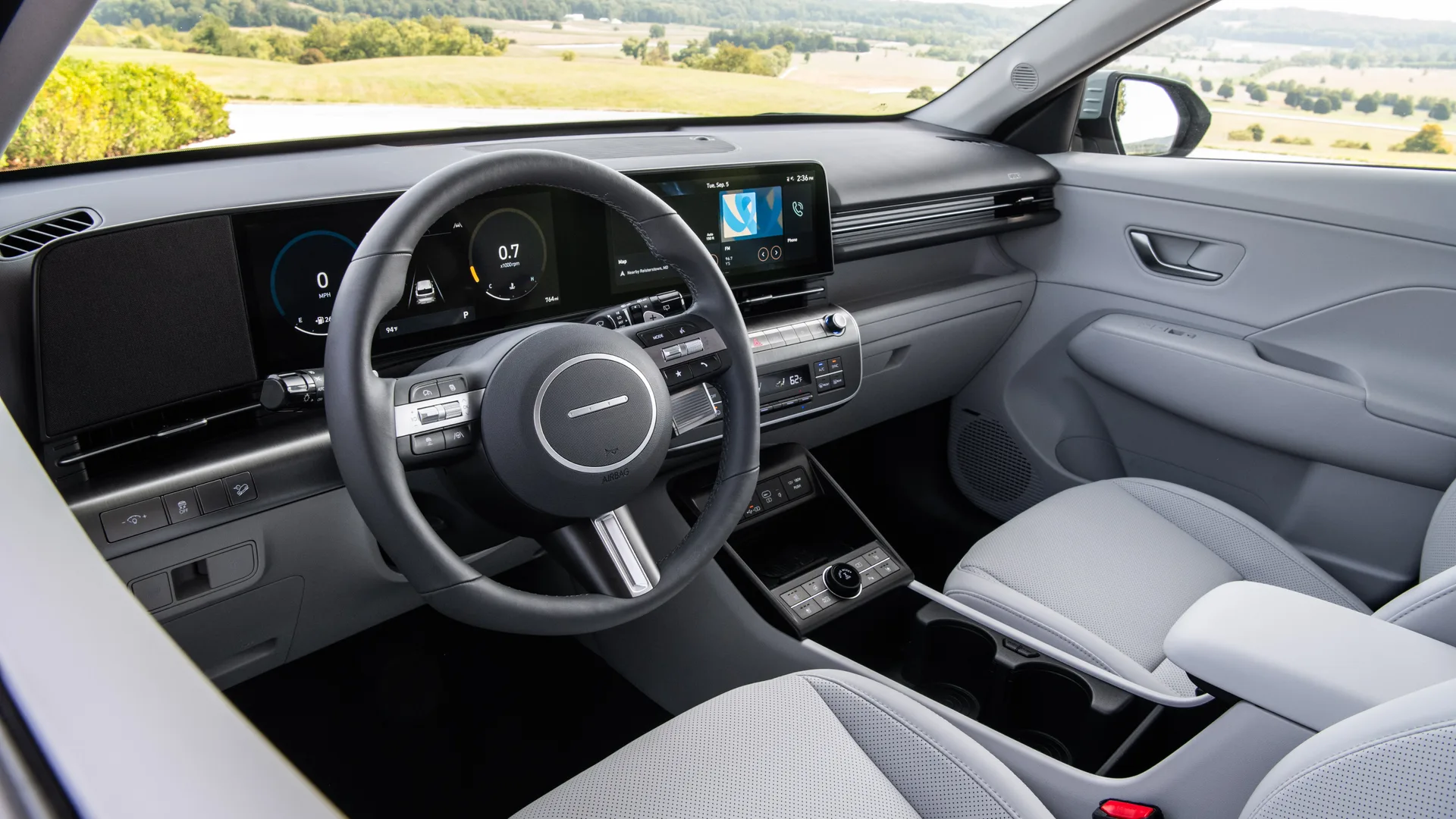 Hyundai Kona Base