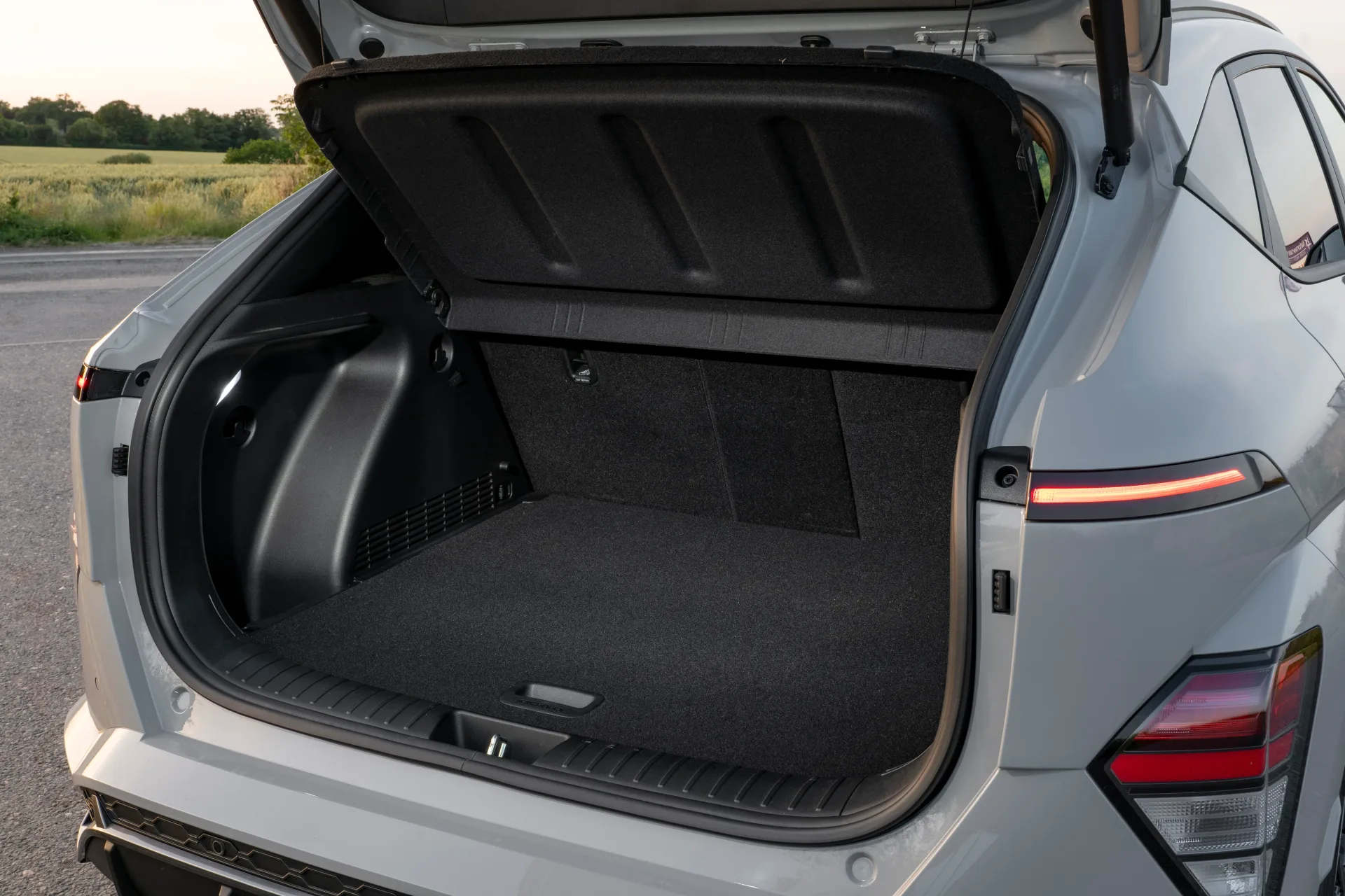 Hyundai Kona Base