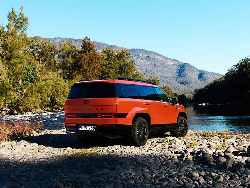 Hyundai Santa Fe Base