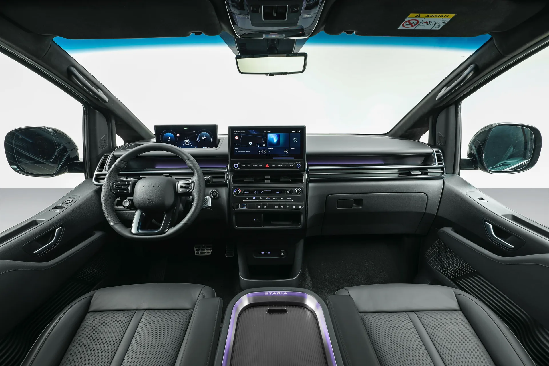 Hyundai Staria Staria