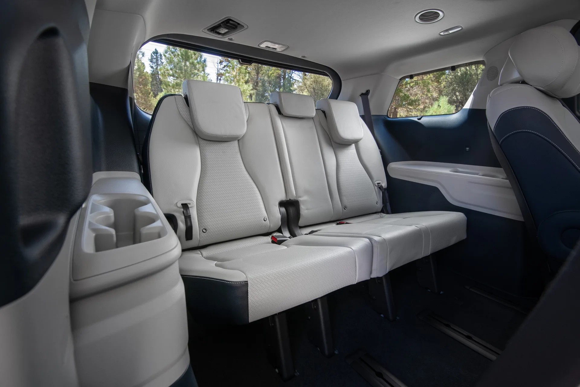 Kia Carnival S