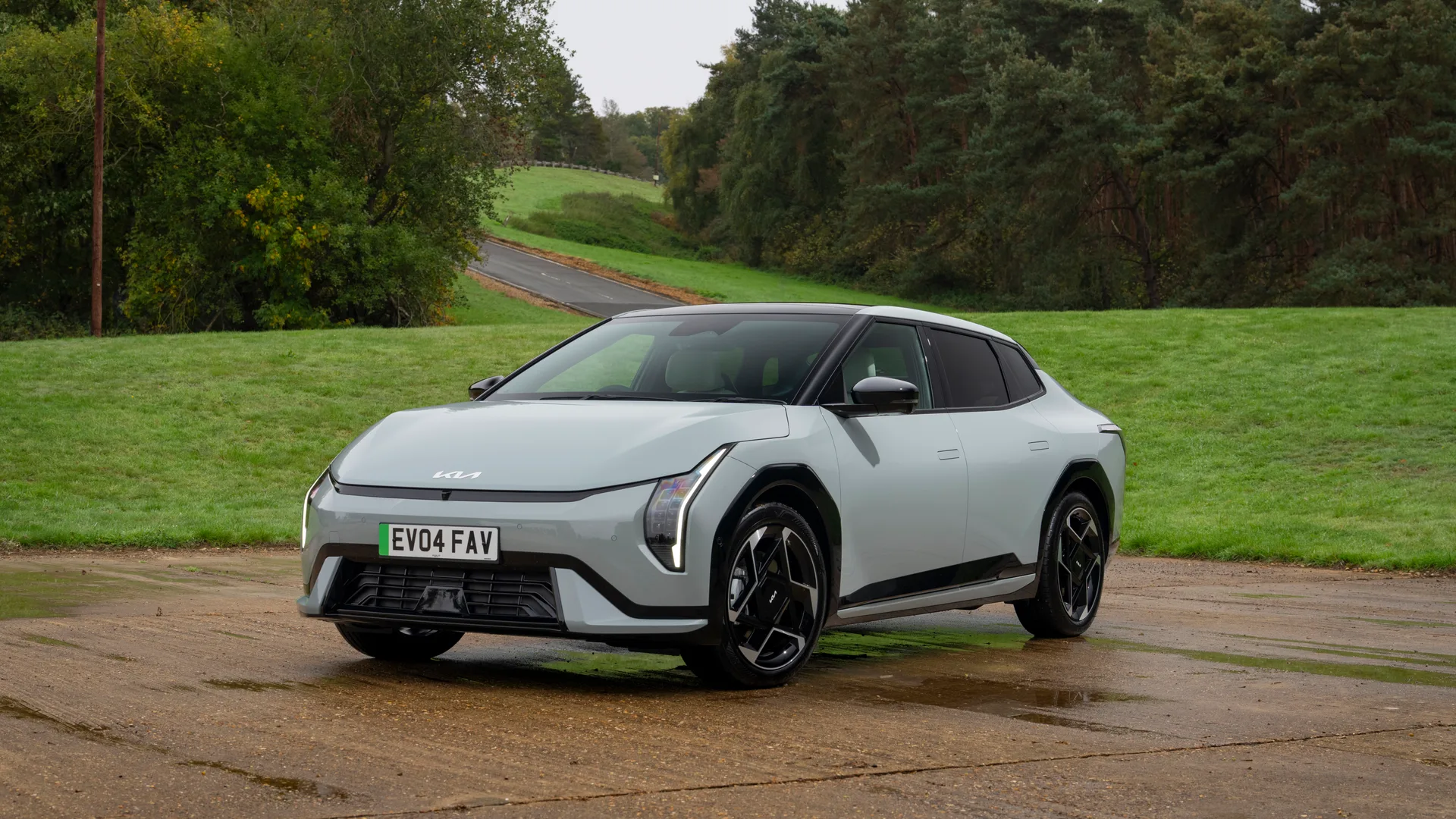 Kia EV4