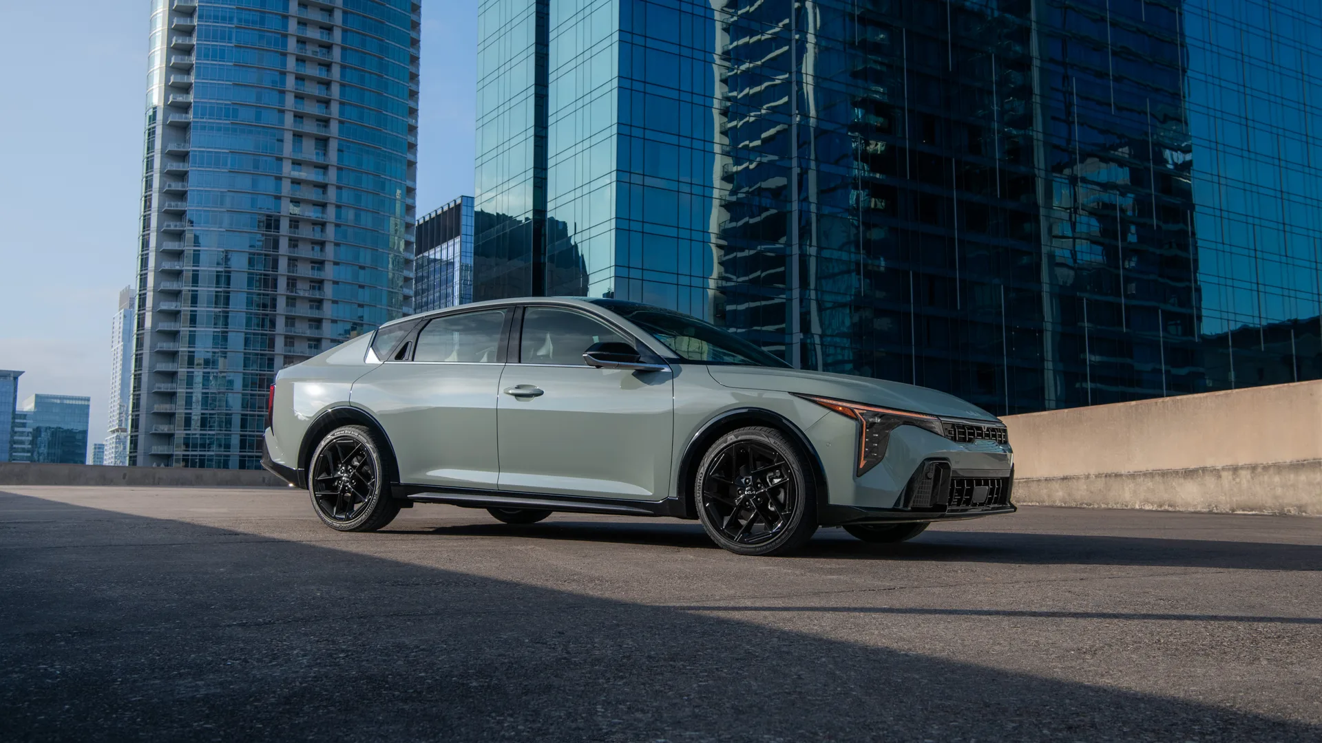 Kia K4