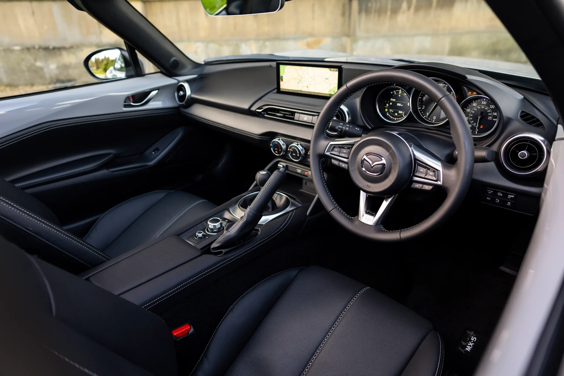 Mazda MX-5 Base