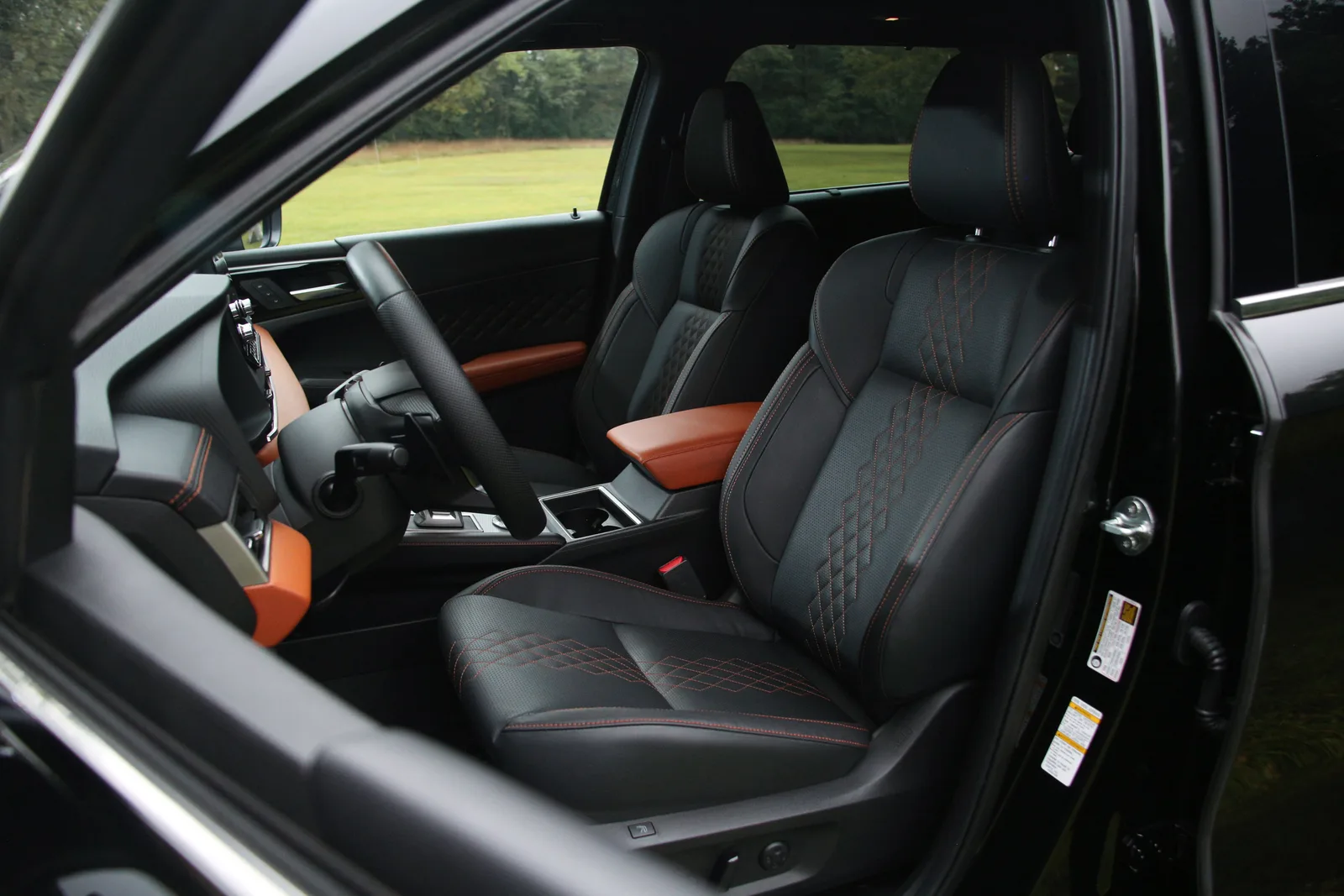 Mitsubishi Outlander ES