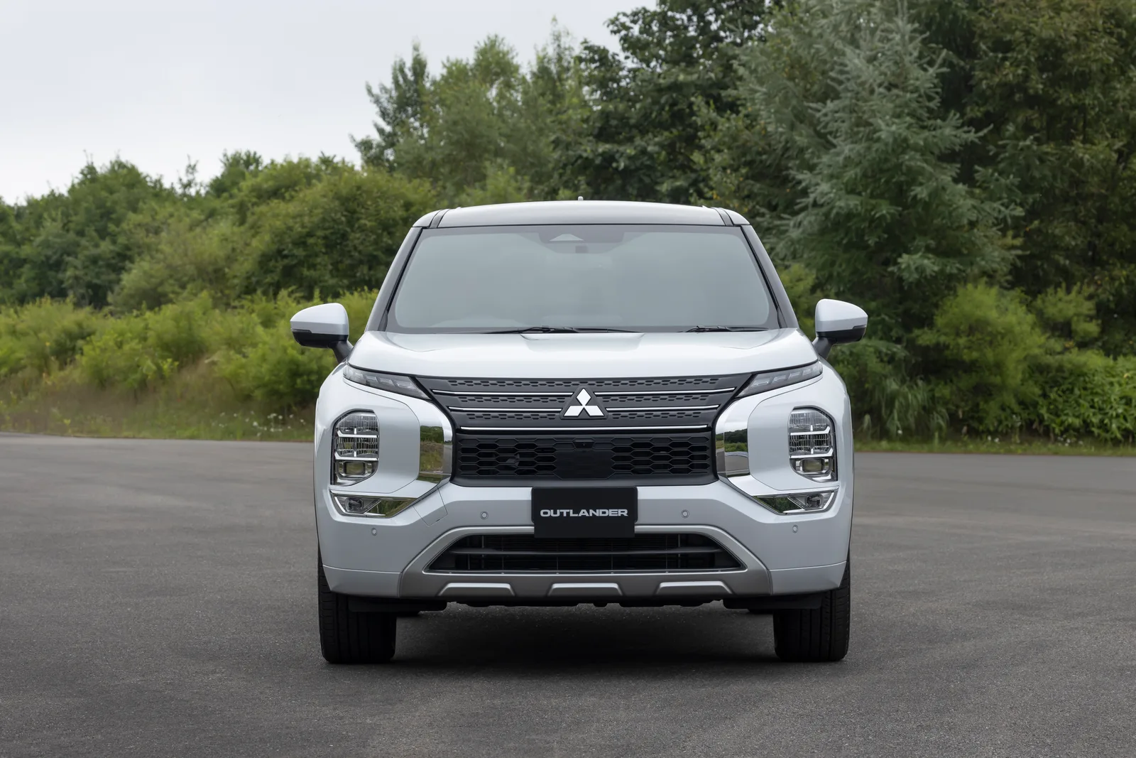 Mitsubishi Outlander PHEV ES