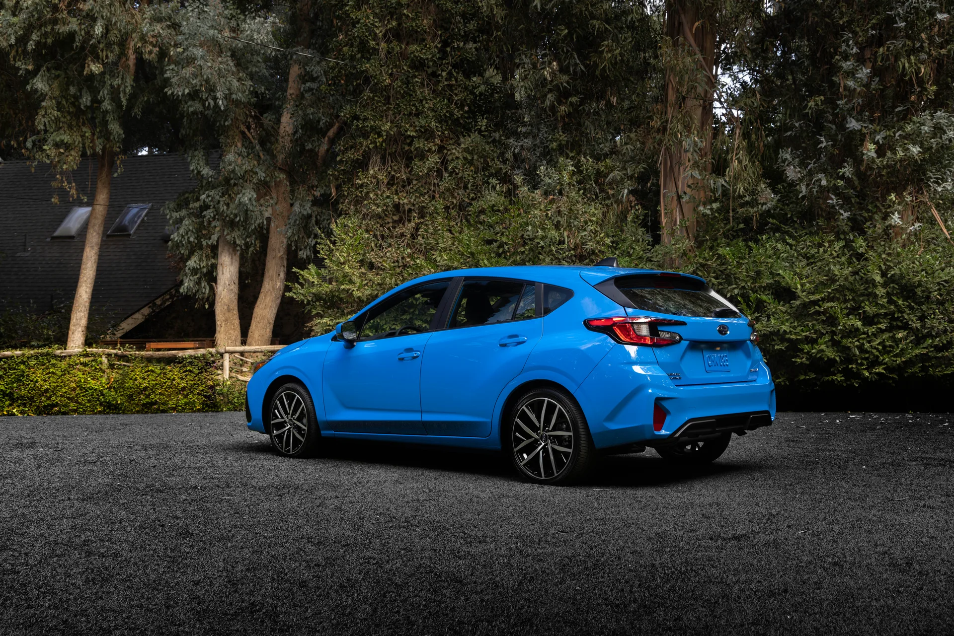 Subaru Impreza AWD 2.0L