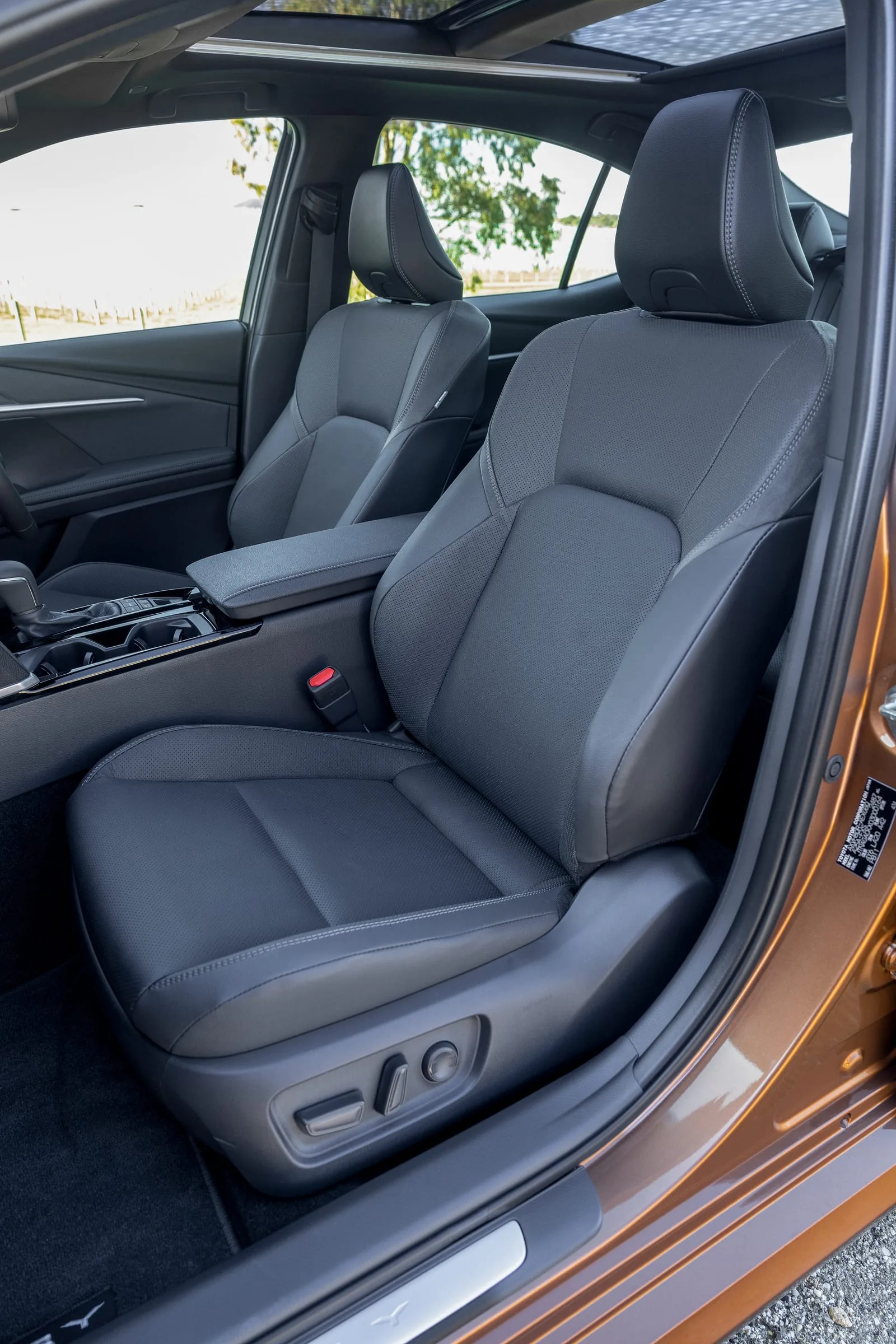 Toyota Camry Ascent