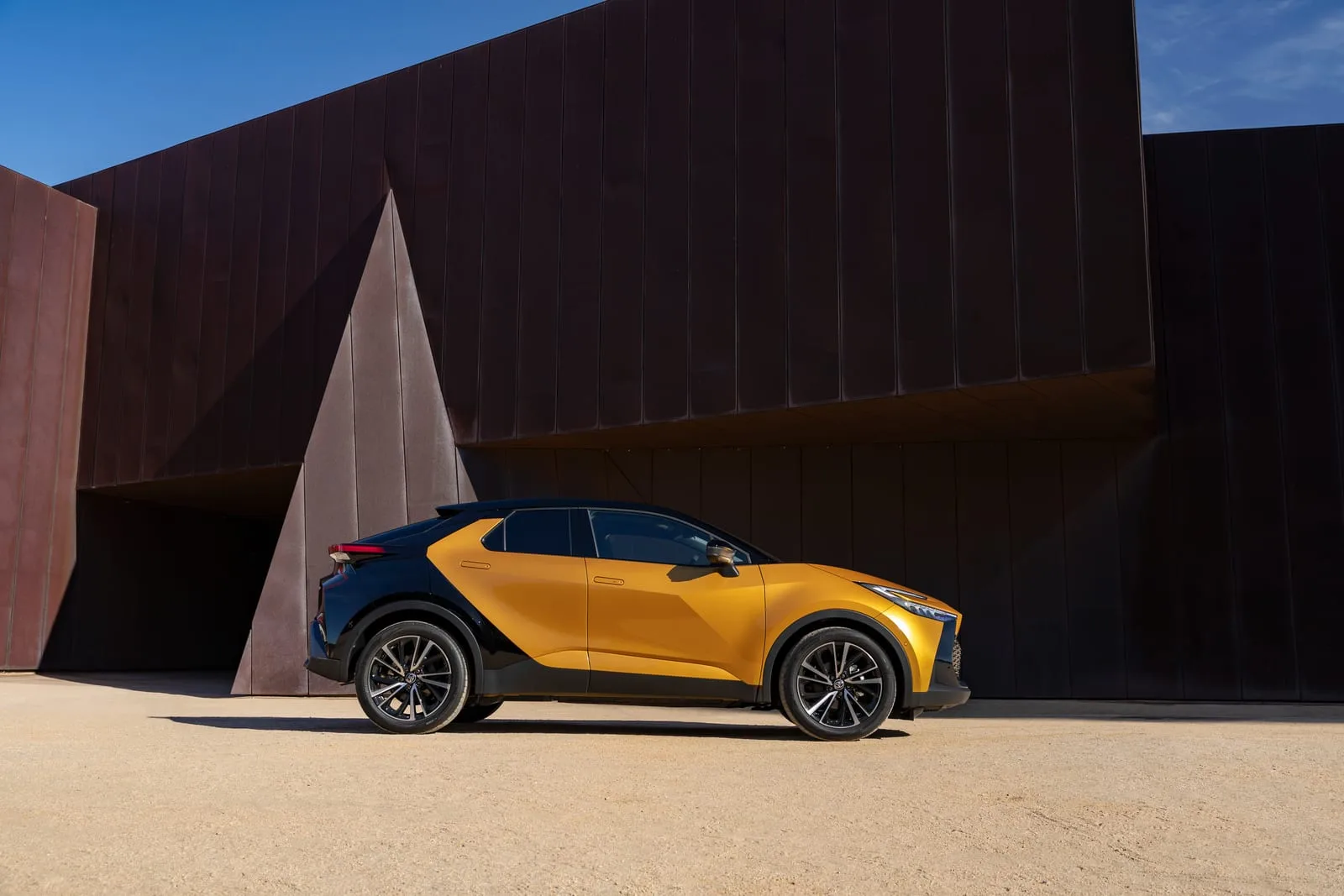 Toyota C-HR GXL
