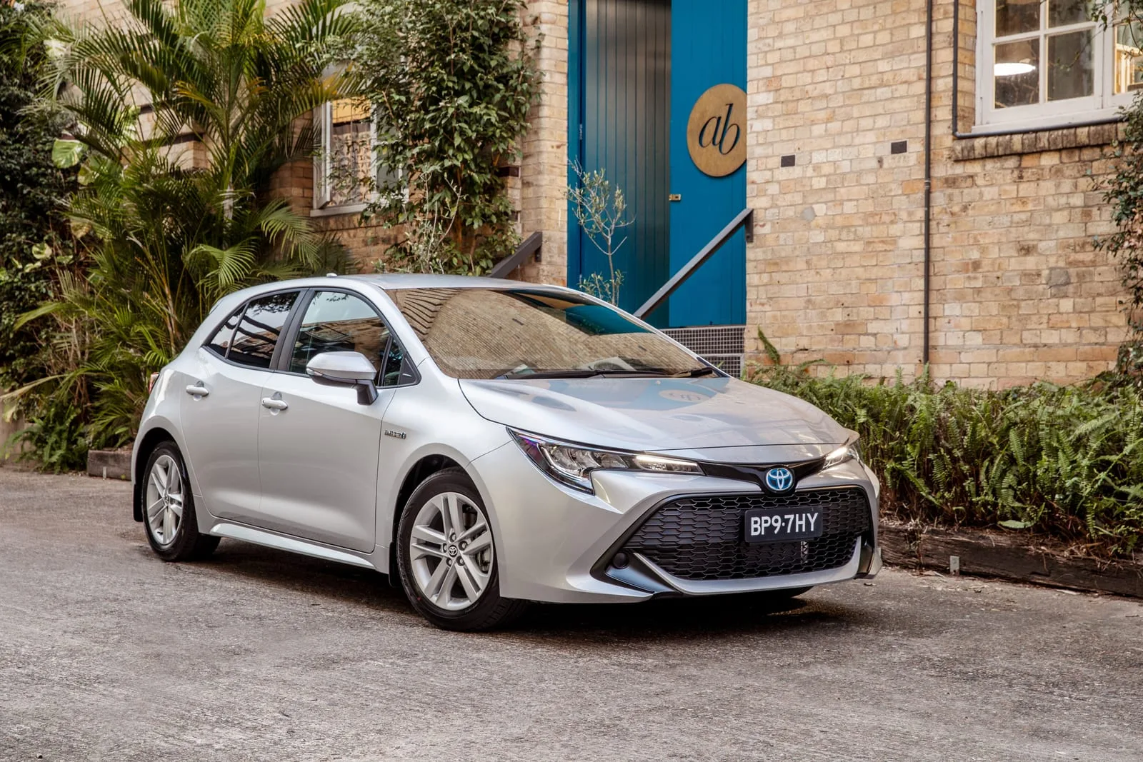 Toyota Corolla Hatch Ascent Sport
