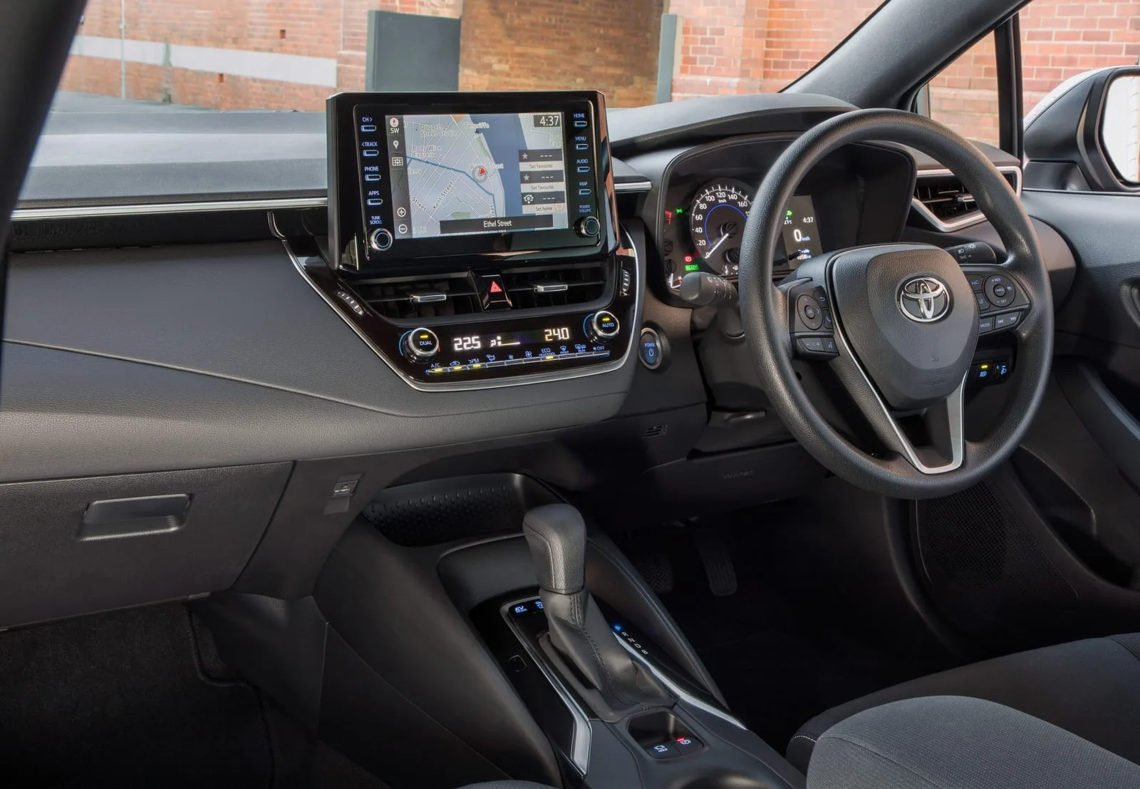 Toyota Corolla Hatch Ascent Sport