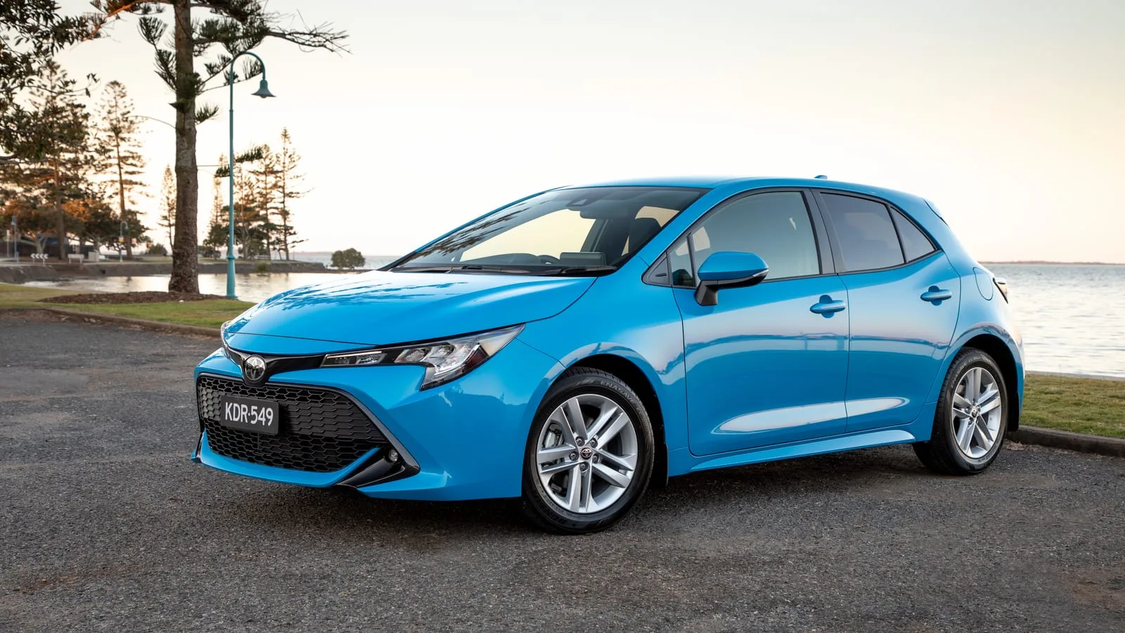 Toyota Corolla Hatch Ascent Sport