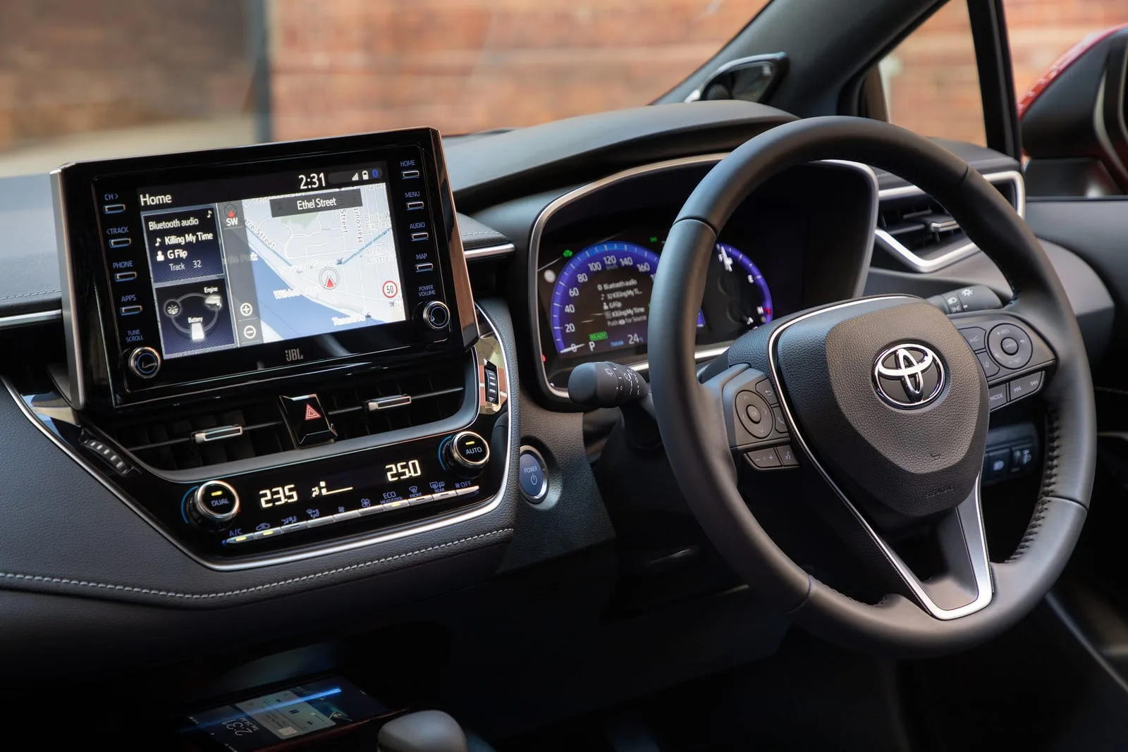 Toyota Corolla Hatch Ascent Sport