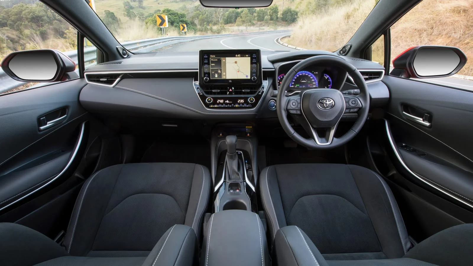Toyota Corolla Hatch Ascent Sport