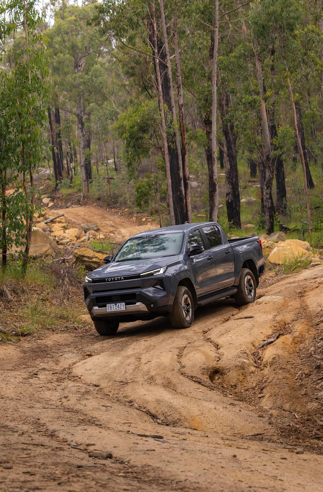 Toyota HiLux BEV SR