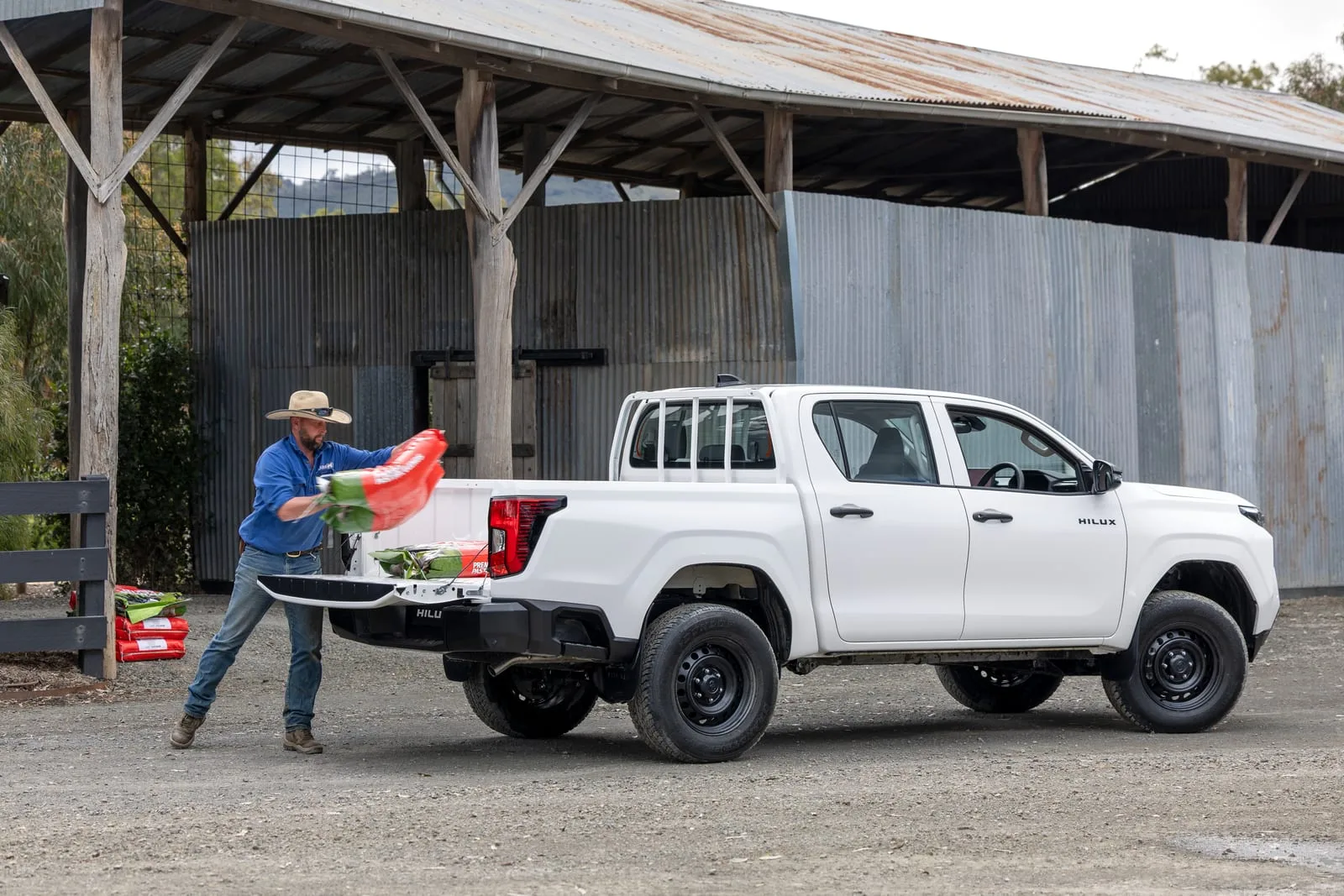 Toyota HiLux WorkMate