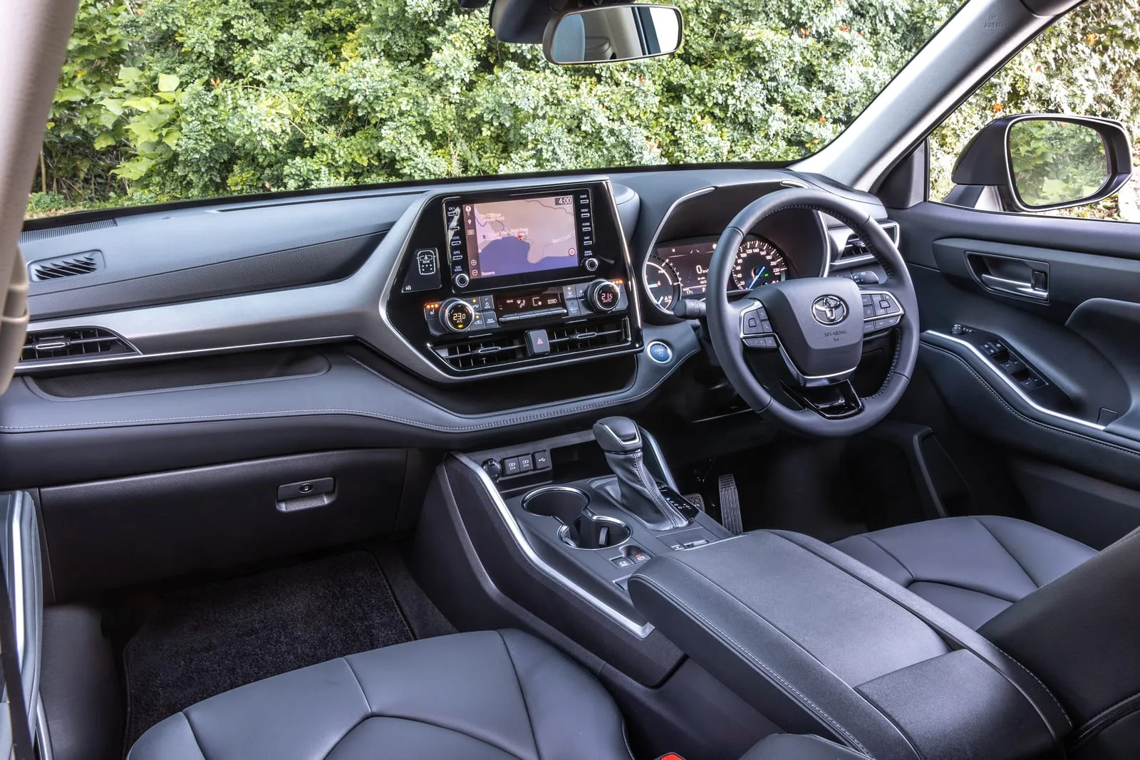 Toyota Kluger GX