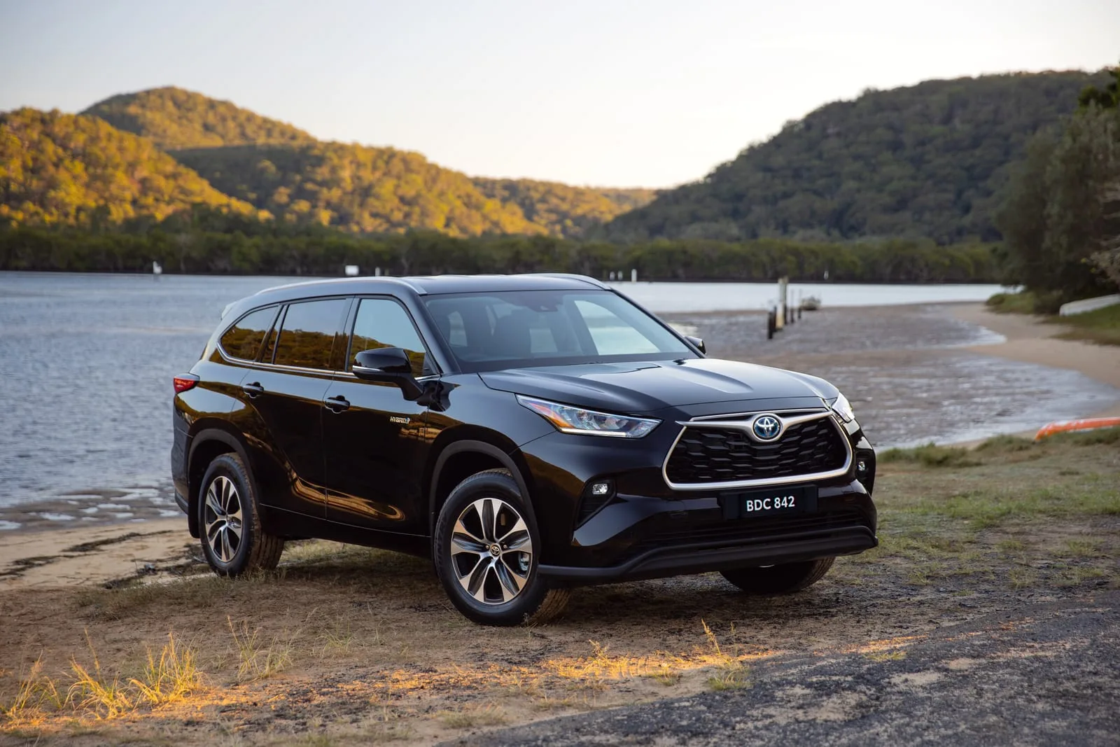 Toyota Kluger GX
