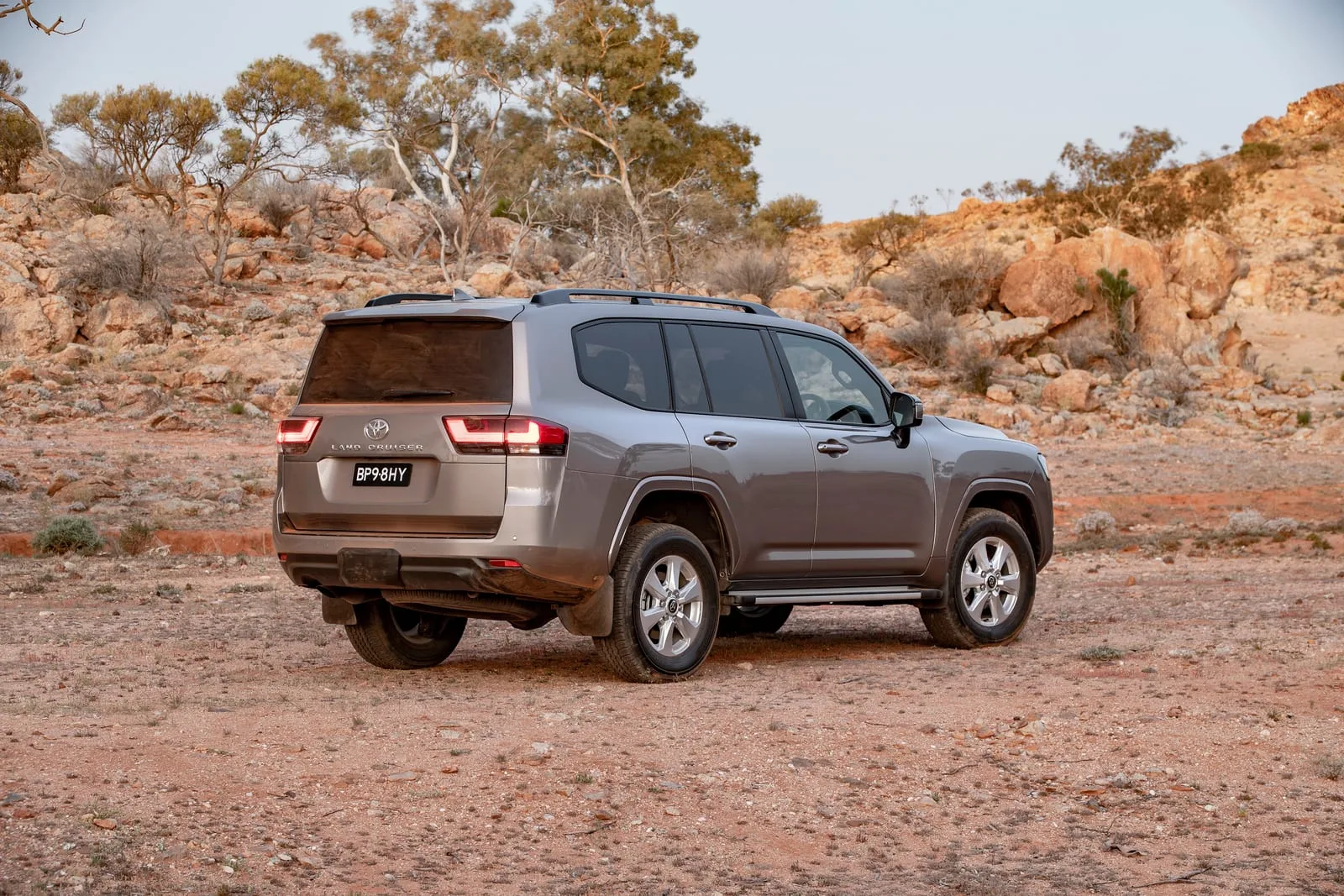 Toyota LandCruiser 300 GX