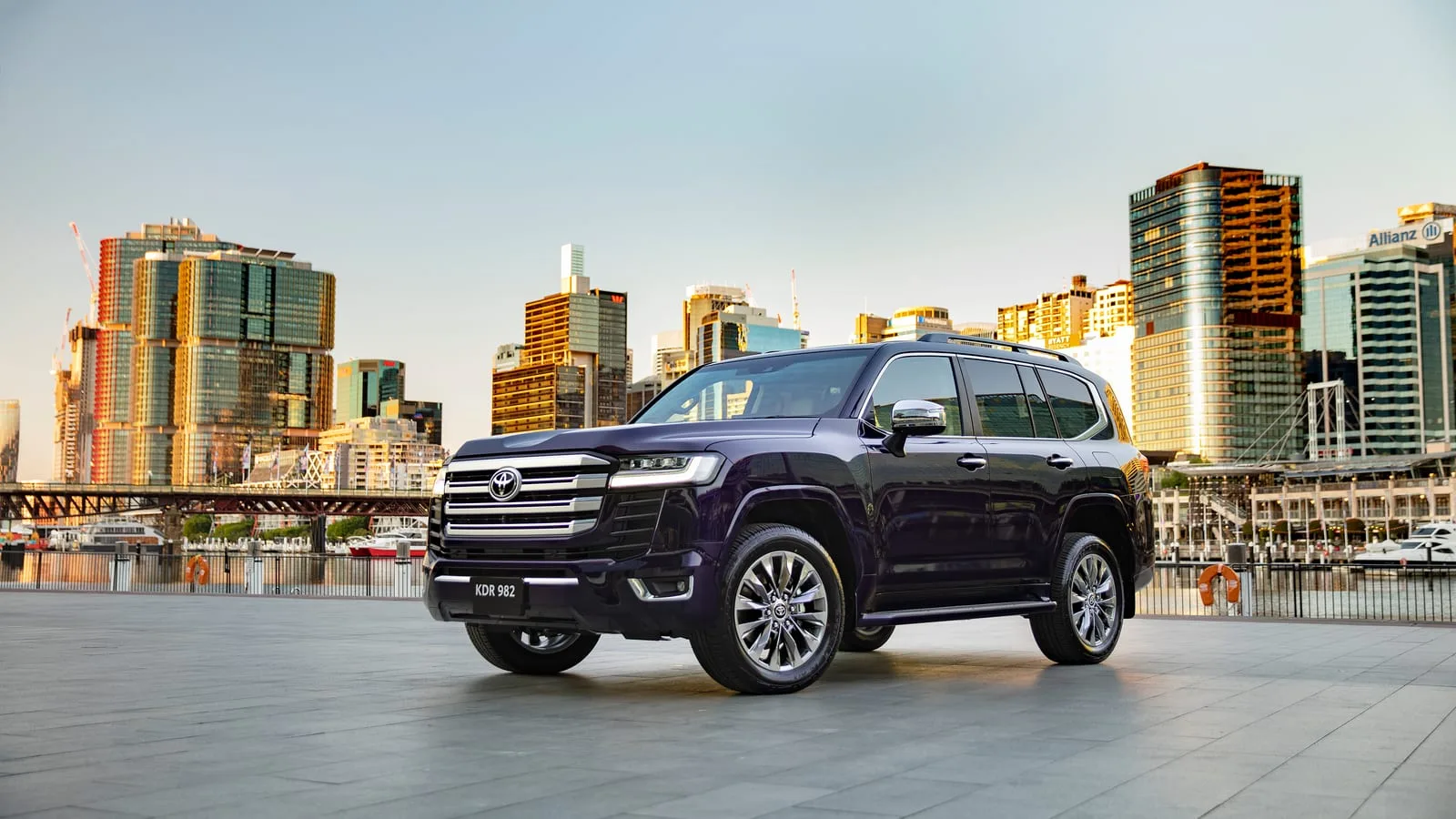 Toyota LandCruiser 300 GX