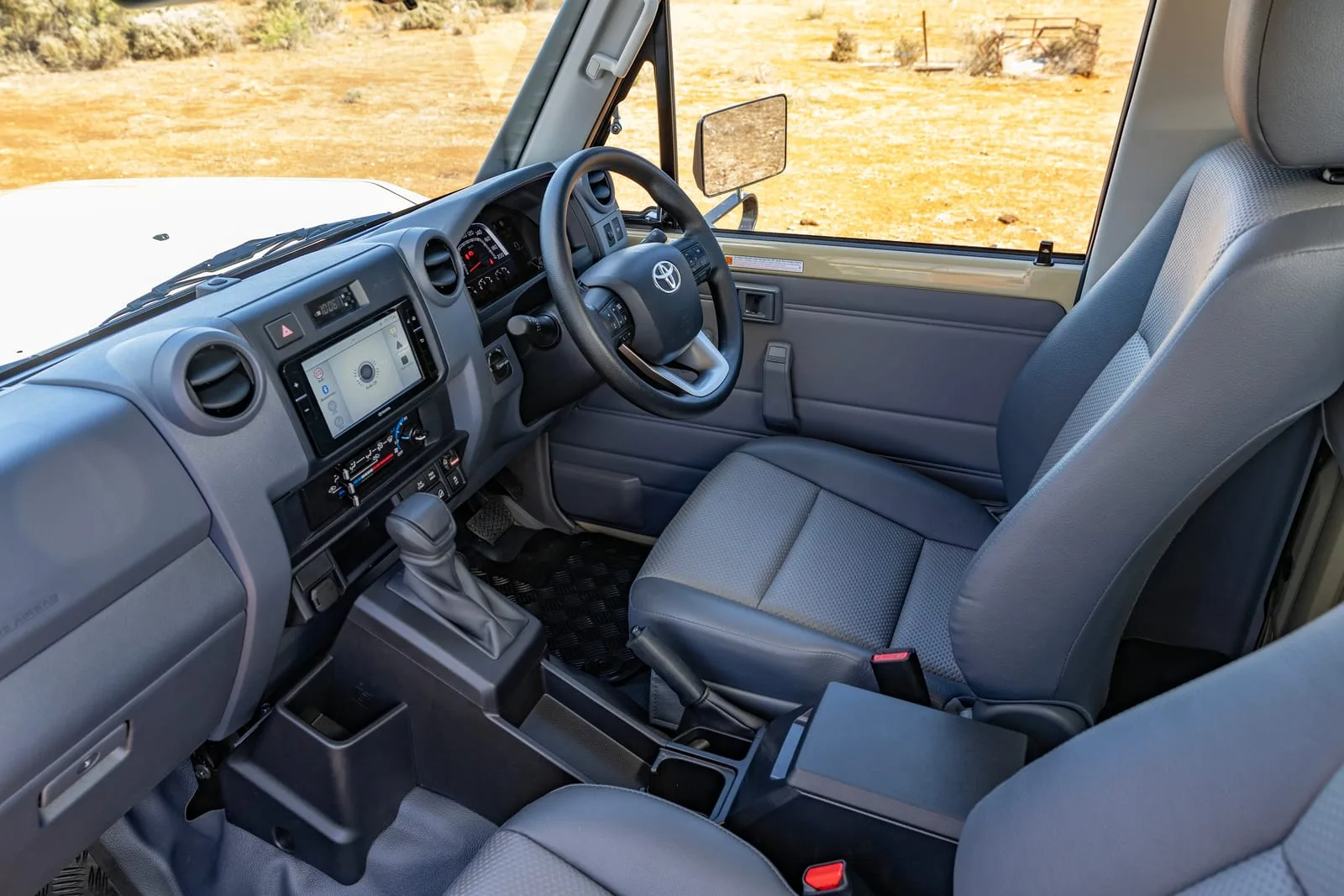 Toyota LandCruiser 70 WorkMate