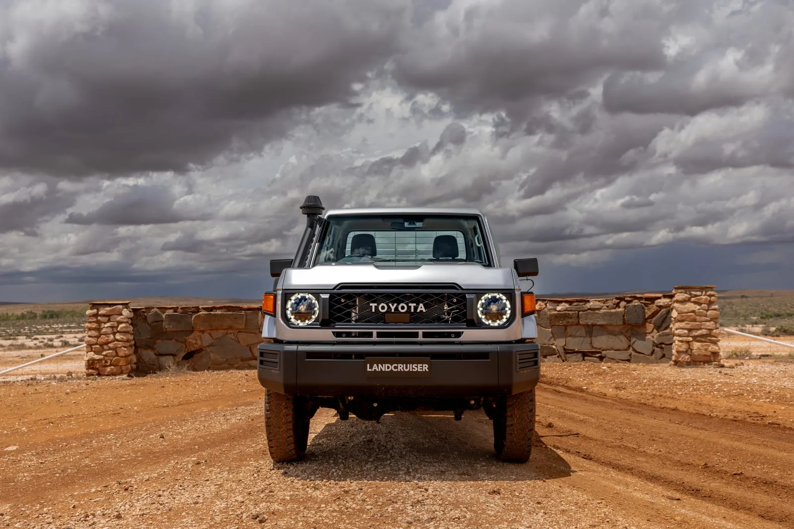 Toyota LandCruiser 70 WorkMate