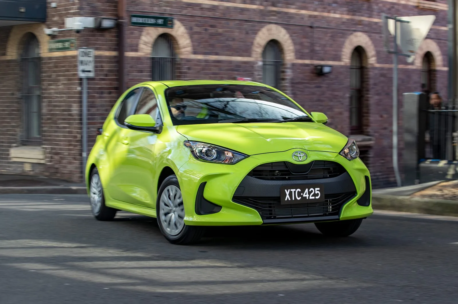 Toyota Yaris Ascent Sport